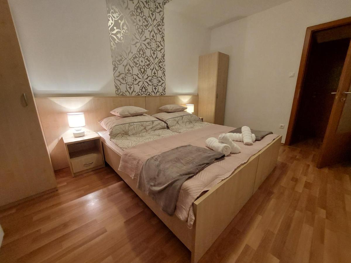 Myrelax Apartment - Hajdúszoboszló מראה חיצוני תמונה