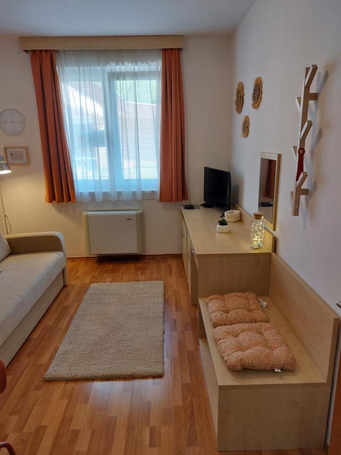 Myrelax Apartment - Hajdúszoboszló מראה חיצוני תמונה