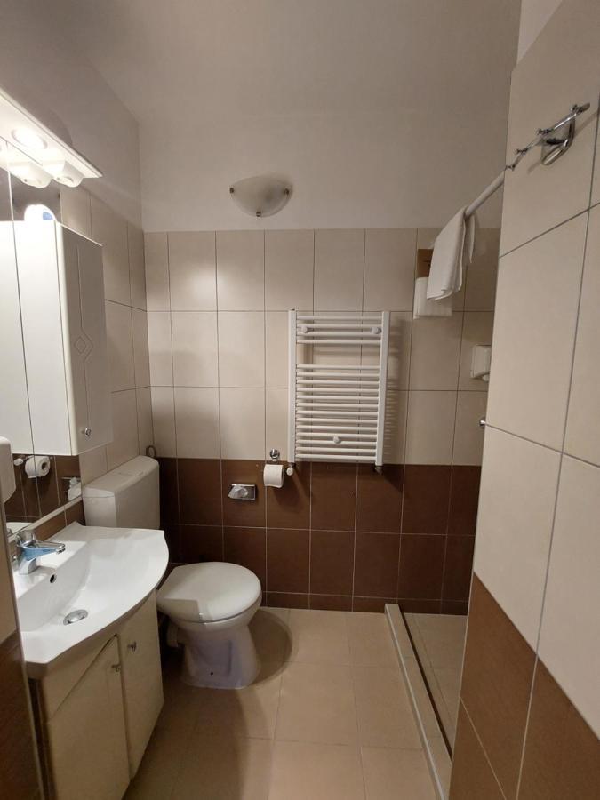 Myrelax Apartment - Hajdúszoboszló מראה חיצוני תמונה